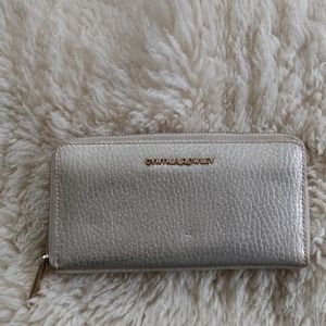 Cynthia Rowley zippered wallet